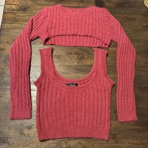 Lulu’s Super Crop Sweater + Matching Tank Top